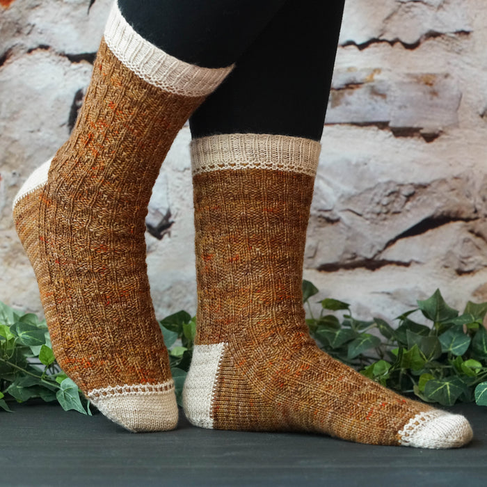 Socks of The Princess Bride by Paper Daisy Creations, Lisa Ross - KIT