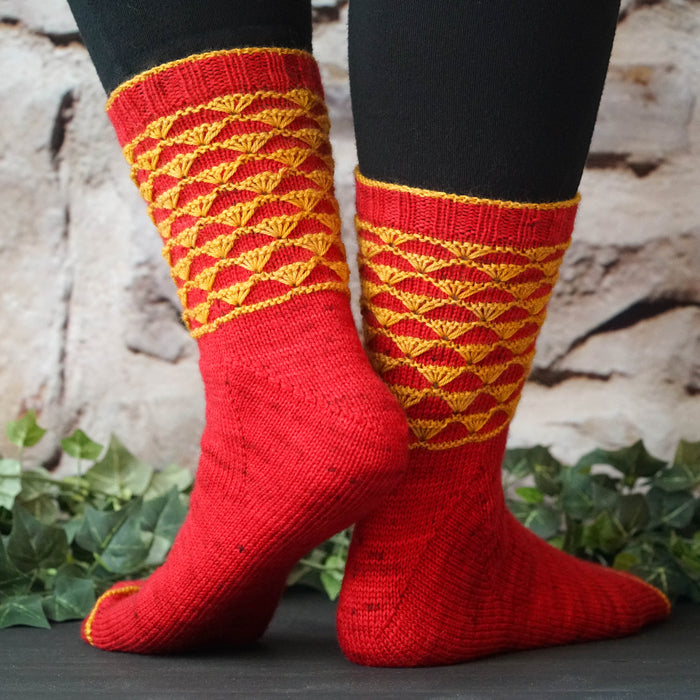 Socks of The Princess Bride by Paper Daisy Creations, Lisa Ross - KIT