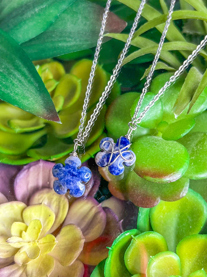 Sodalite Flower Choker Necklace